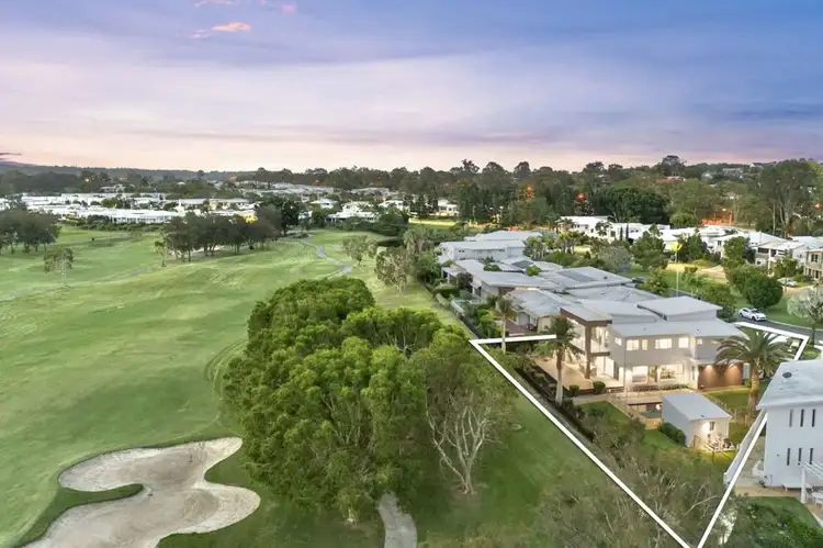1038 Lakeview Terrace, Benowa QLD 4217