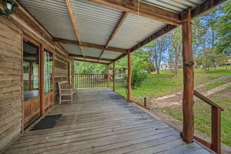 6 Appaloosa Drive