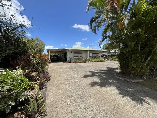 52 Bruce Highway, Mirriwinni QLD 4871