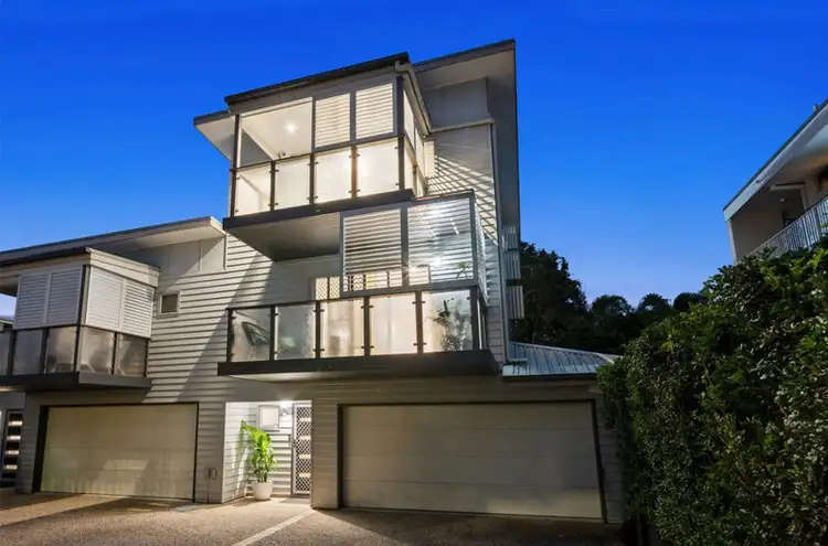 Duplex 2 / 74A Monmouth Street, Morningside QLD 4170