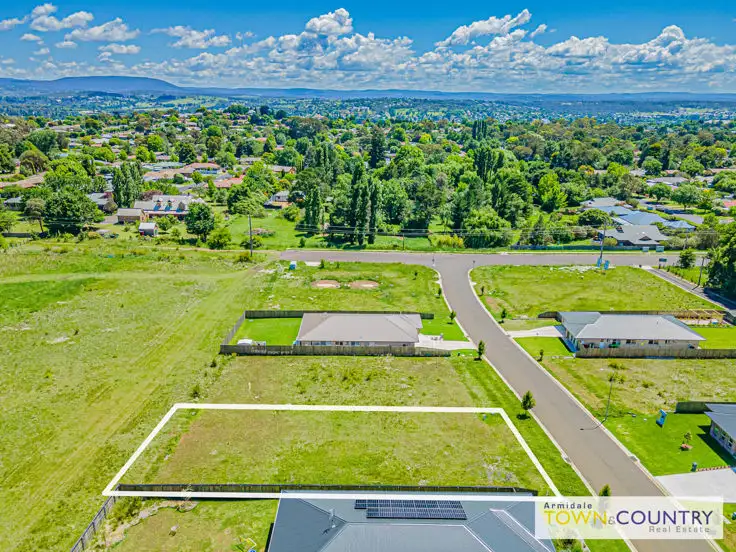 Main view of Homely house listing, 8 Melba Place, Armidale NSW 2350