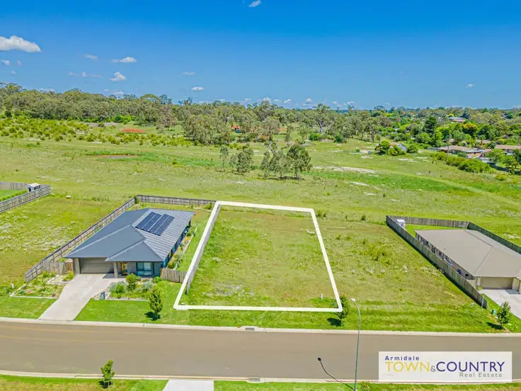 Fifth view of Homely house listing, 8 Melba Place, Armidale NSW 2350