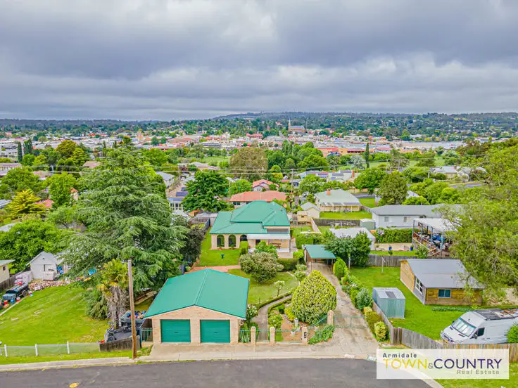 Main view of Homely house listing, 18 Wade Avenue, Armidale NSW 2350