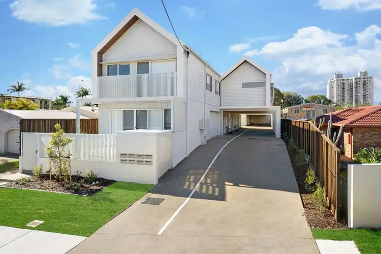 2/37 Hinley Ave