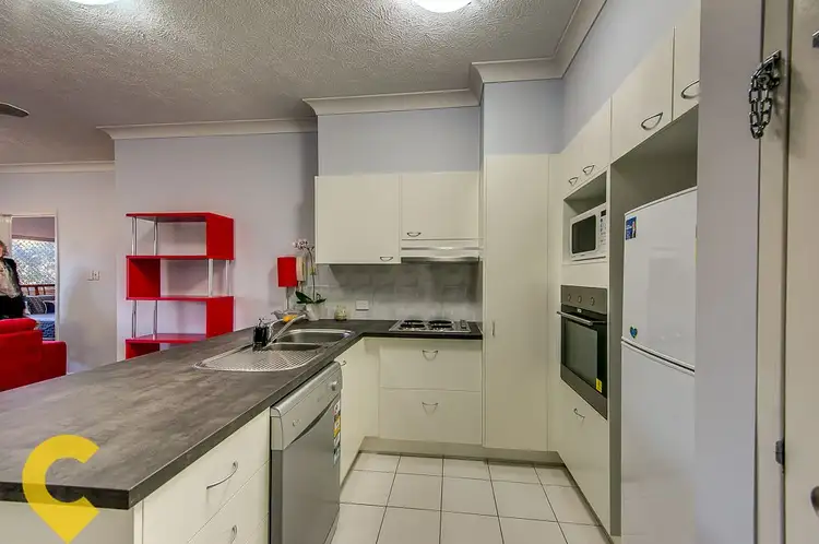 Second view of Homely unit listing, 1/18 Morrow Street, Taringa QLD 4068