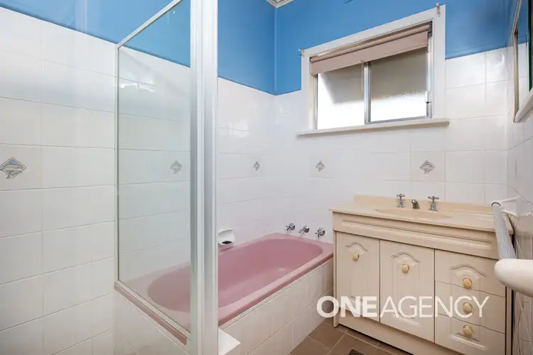 Sixth view of Homely house listing, 3 CAMPBELL PLACE, Wagga Wagga NSW 2650