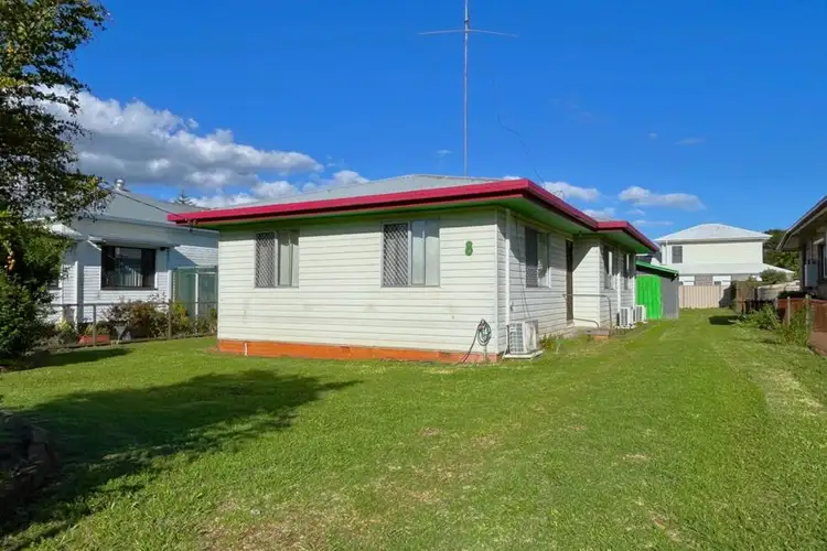 8 Ranfurly Street, Newtown QLD 4350