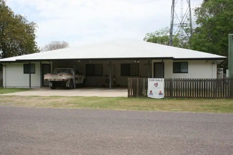 29 Water St, Nebo QLD 4742