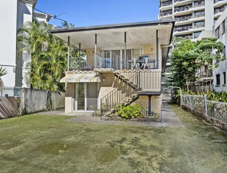 1/12 Markwell Avenue, Surfers Paradise QLD 4217
