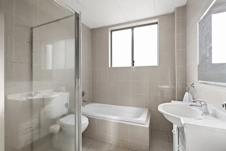Sixth view of Homely unit listing, 6/85-87 Mountford Avenue, Guildford NSW 2161