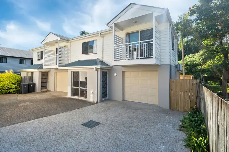 2 / 24 Robinson Street