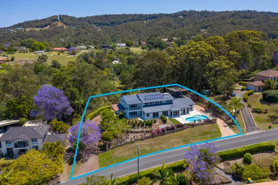 4 Earle Court, Tallai QLD 4213
