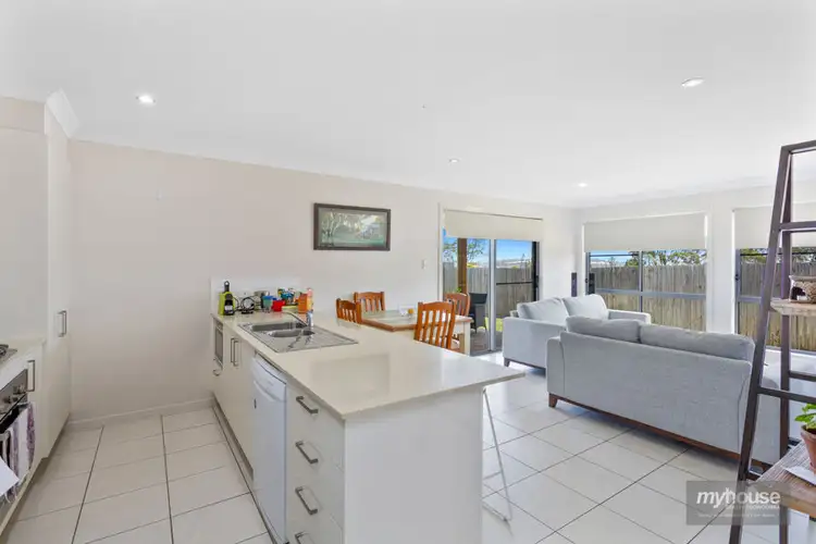 Second view of Homely unit listing, 11A Cassidy Terrace, Mount Kynoch QLD 4350