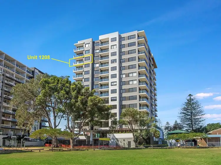 1208/372 Marine Parade, Labrador QLD 4215