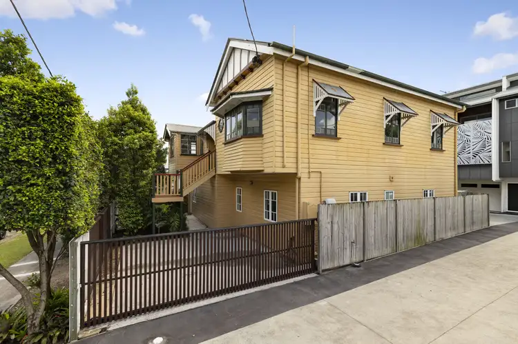 28 Marquis Street, Greenslopes QLD 4120