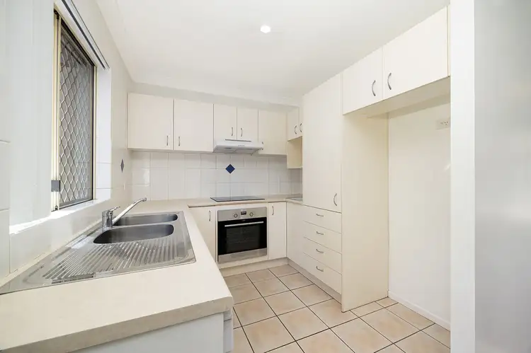 Second view of Homely unit listing, 8/277 Melton Road, Northgate QLD 4013