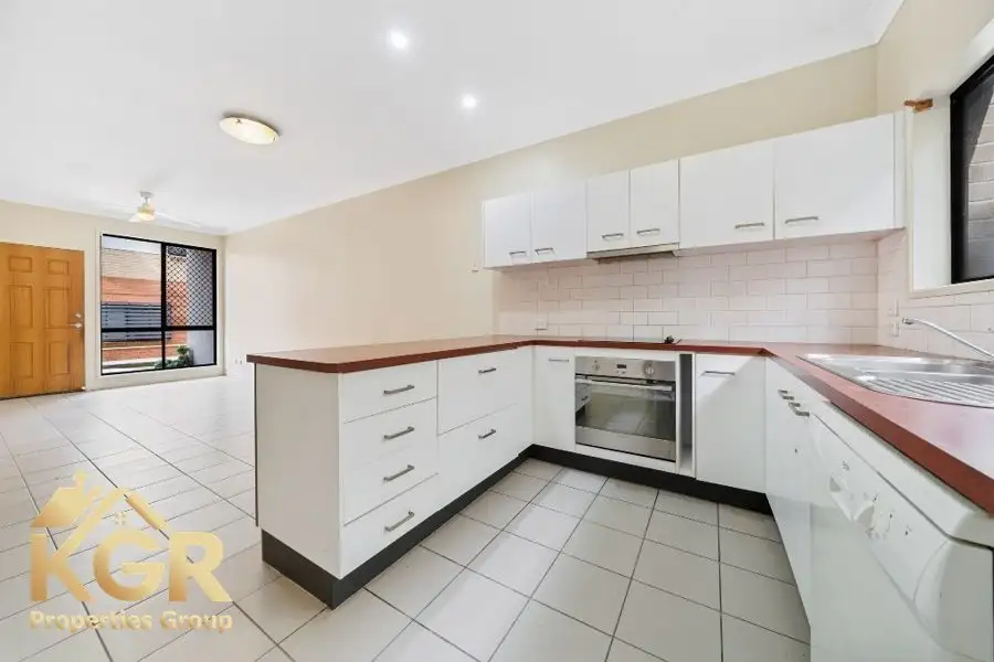 Main view of Homely townhouse listing, 8/11 CARDROSS ST, Yeronga QLD 4104