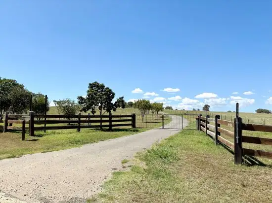 696 Burgmann's Lane, Tamworth NSW 2340