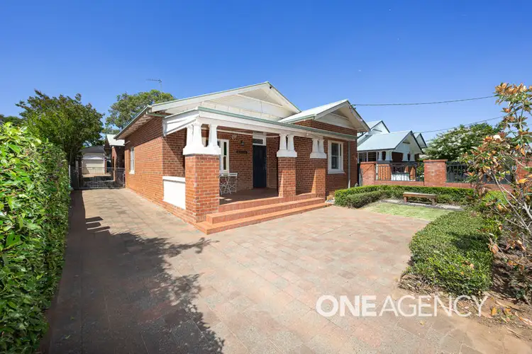 16 LINDSAY STREET, Turvey Park NSW 2650
