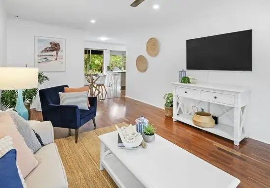 3/1-21 Golden Palms Court