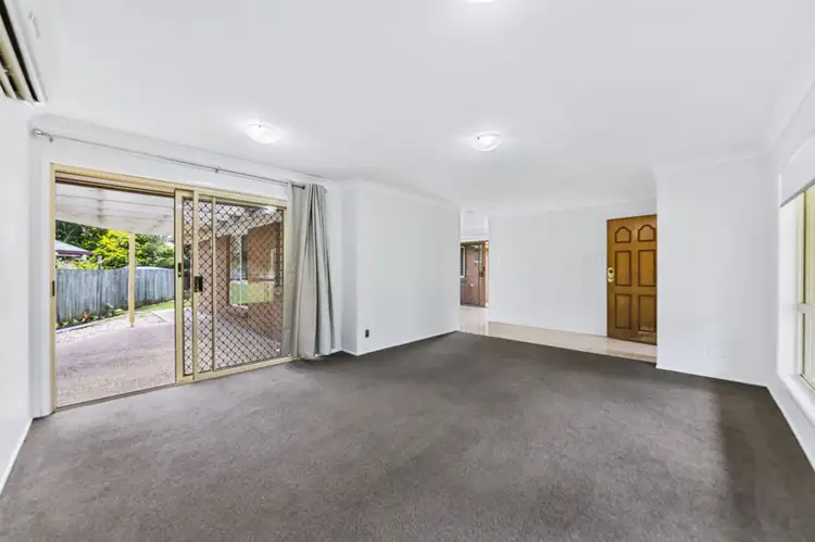 Fifth view of Homely house listing, 8 Dianthus Place, Flinders View QLD 4305