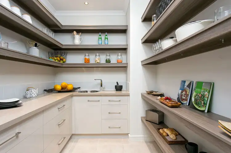 Sixth view of Homely house listing, 4 COOTAMUNDRA BOULEVARD, Gobbagombalin NSW 2650