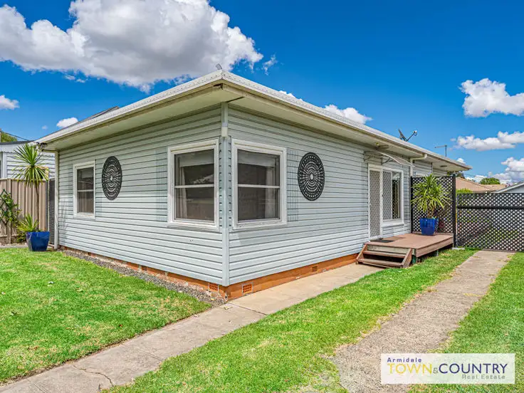 Second view of Homely house listing, 86 Douglas Street, Armidale NSW 2350