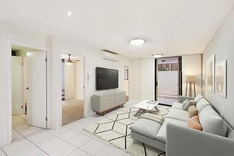 Second view of Homely apartment listing, 4/11 Riding Road, Hawthorne QLD 4171