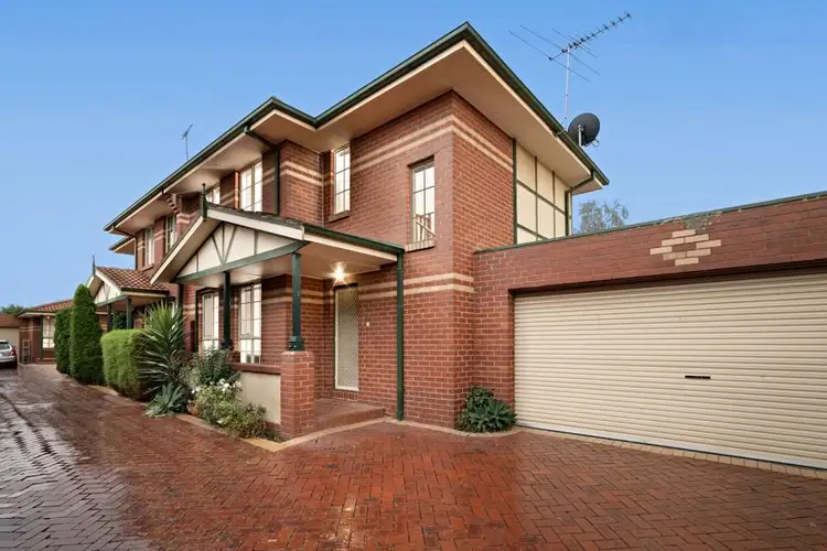 2/61 Northumberland Road, Pascoe Vale VIC 3044