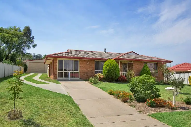3 Chandler Close