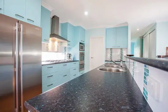 4 Prince Charles Avenue, Seaforth QLD 4741