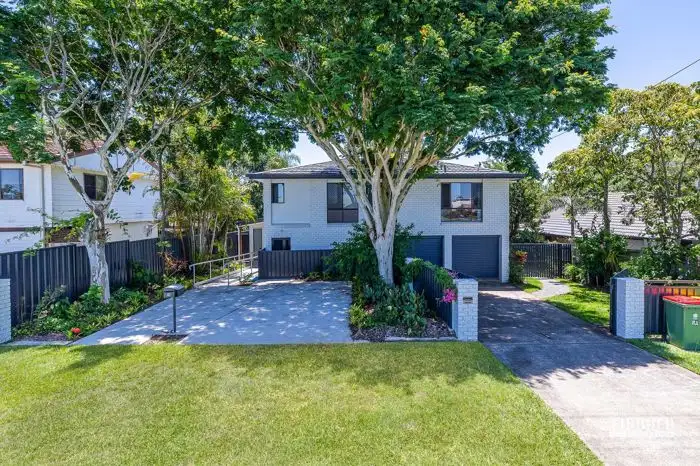 8A Holly Road, Victoria Point QLD 4165
