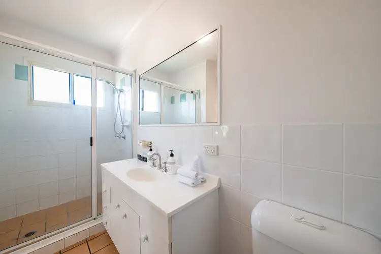 Seventh view of Homely unit listing, 24/24 Beach Road, Cannonvale QLD 4802
