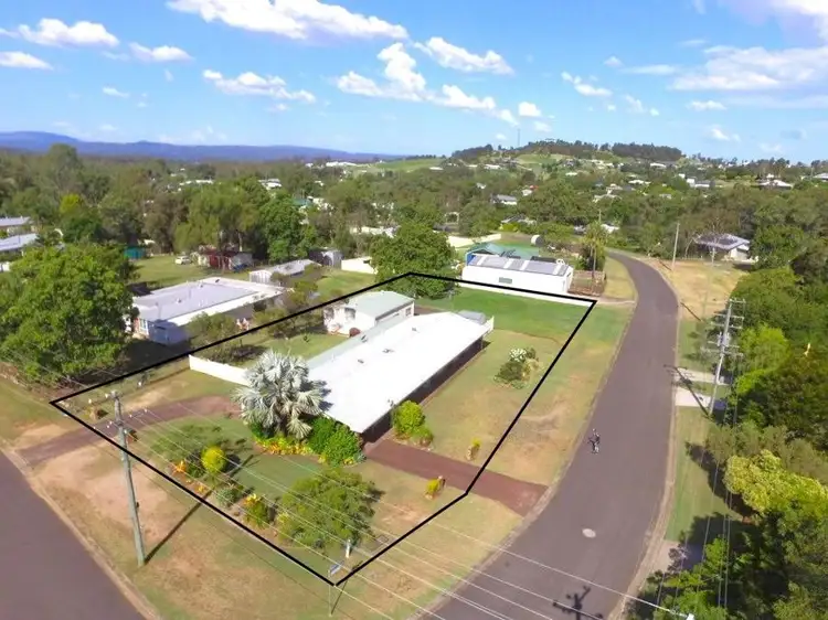 18 Stewart Street, Withcott QLD 4352
