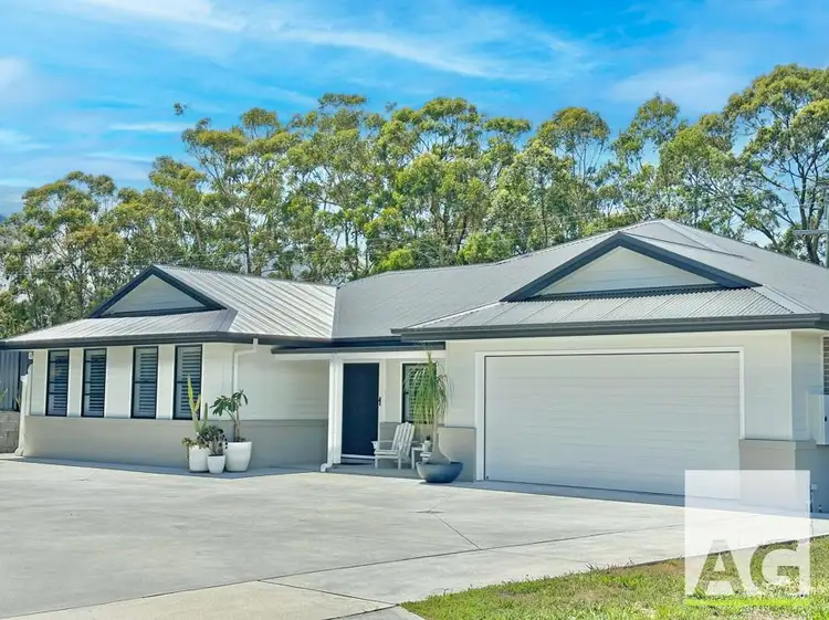 6 Lillypilly Court, Black Head NSW 2430