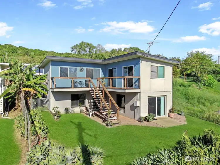 25 Taylor Street, Keppel Sands QLD 4702