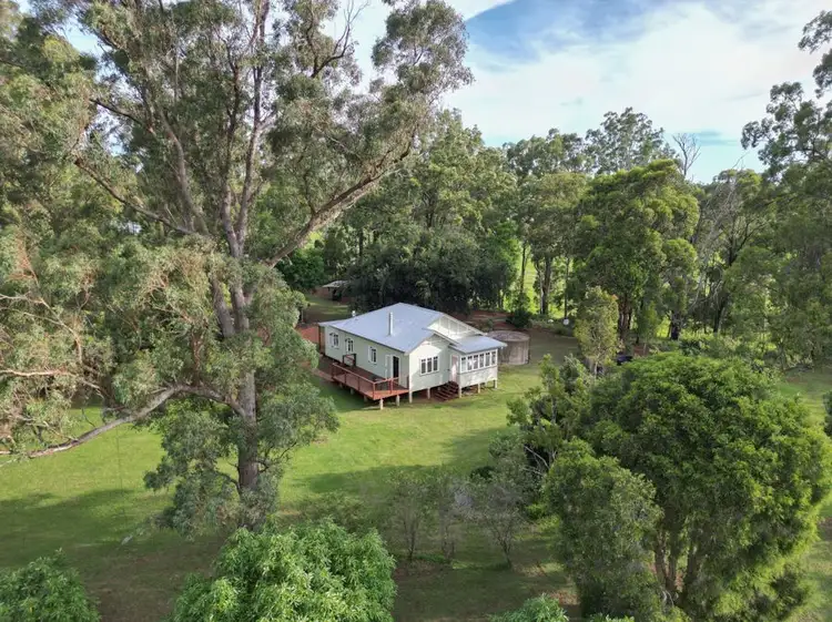 131 Brennan Road, Hampton QLD 4352