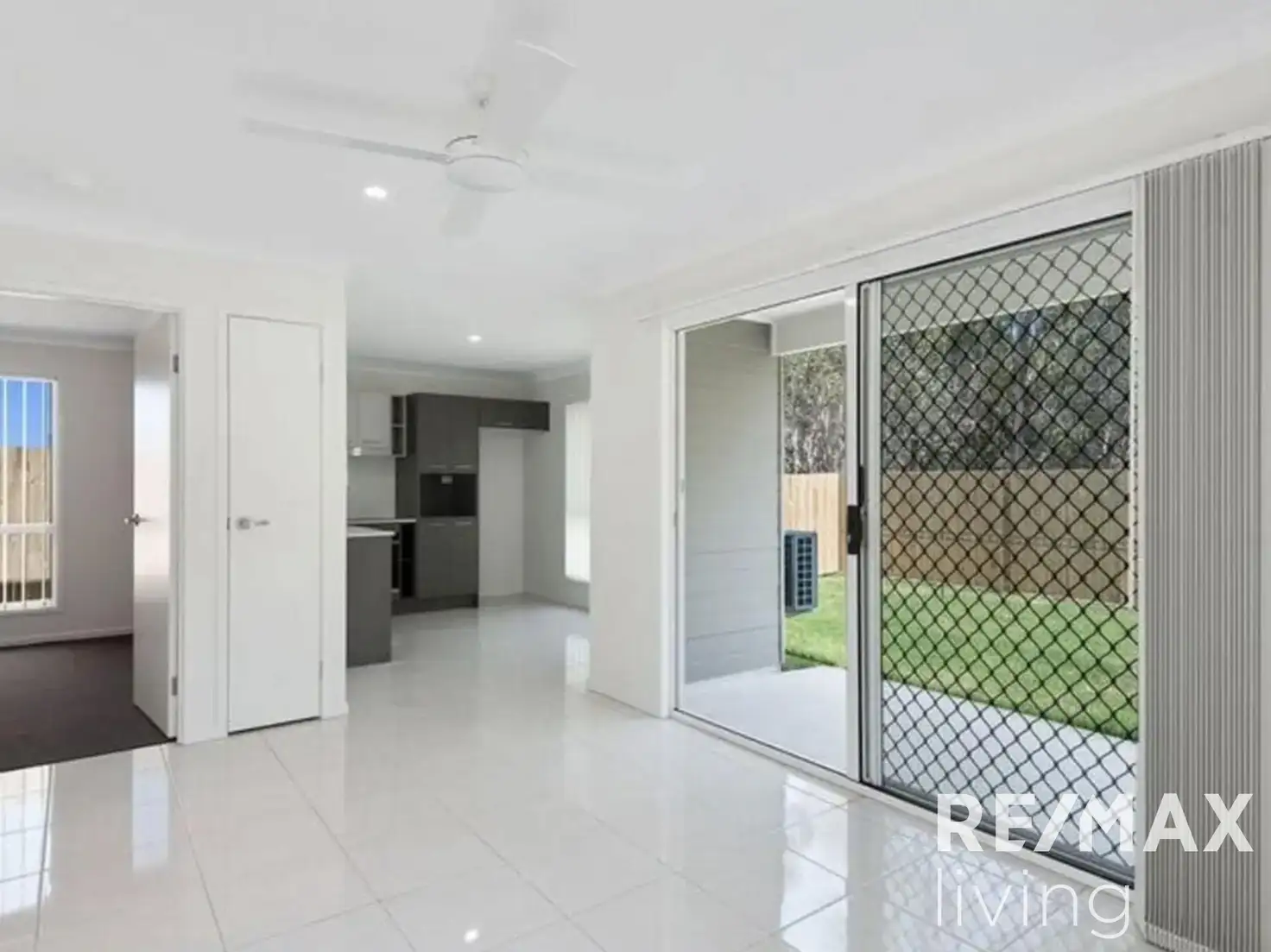 Main view of Homely house listing, 2/33 Jones Street, Rothwell QLD 4022