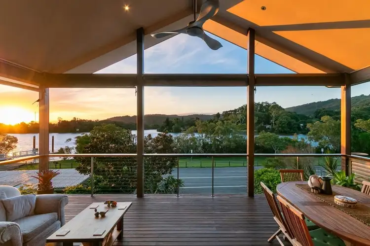 104 Riverside Drive, Tumbulgum NSW 2490