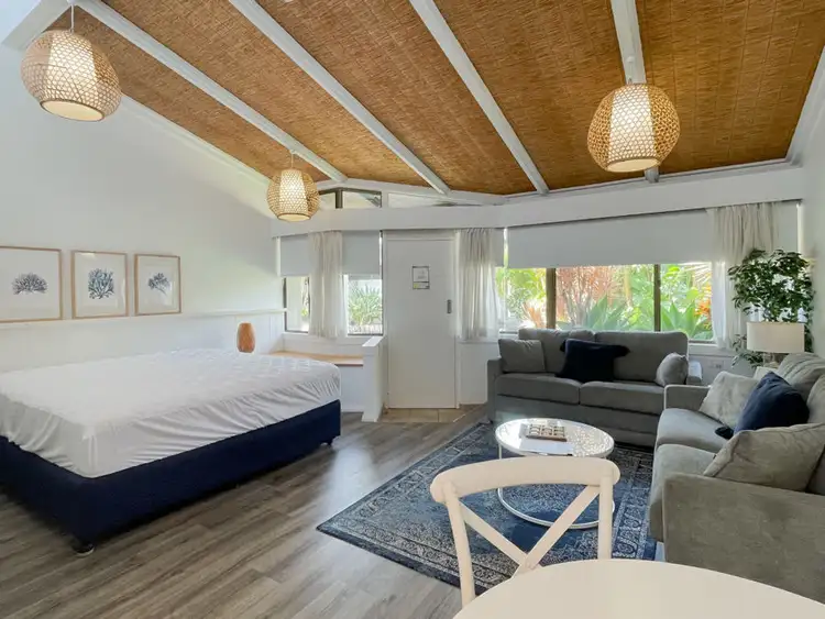 104/8 Solitary Islands Way