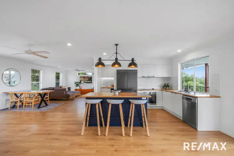 12 Eastview Close, Woombye QLD 4559