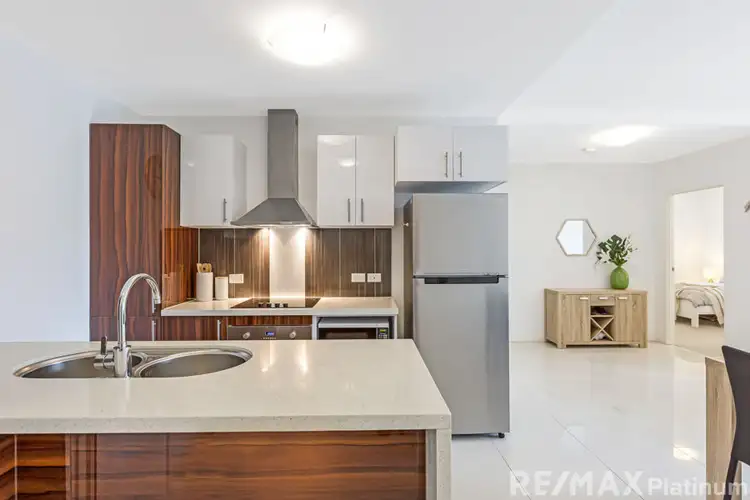 2/1 Cowen Street, Margate QLD 4019