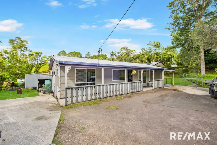 14 Thomas Crescent