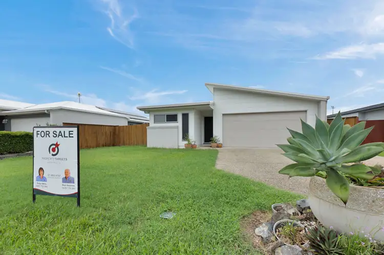 12 Darcy Bvd, Beaconsfield QLD 4740