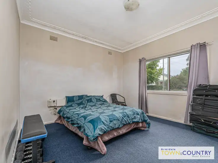 Sixth view of Homely semi-detached listing, 73 Taylor Street, Armidale NSW 2350