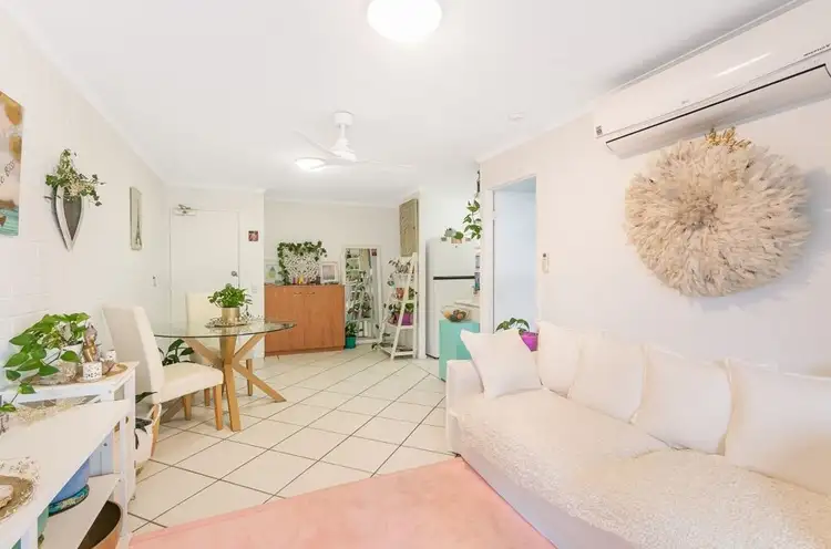 Fifth view of Homely unit listing, 7/28 Miles Street, Coolangatta QLD 4225