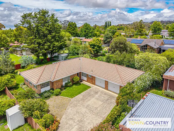 182 Galloway Street, Armidale NSW 2350