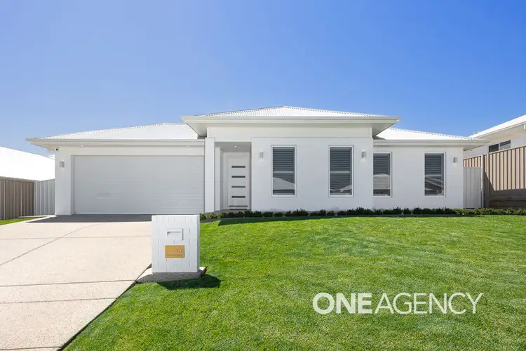 14 VALENCIA DRIVE, Gobbagombalin NSW 2650