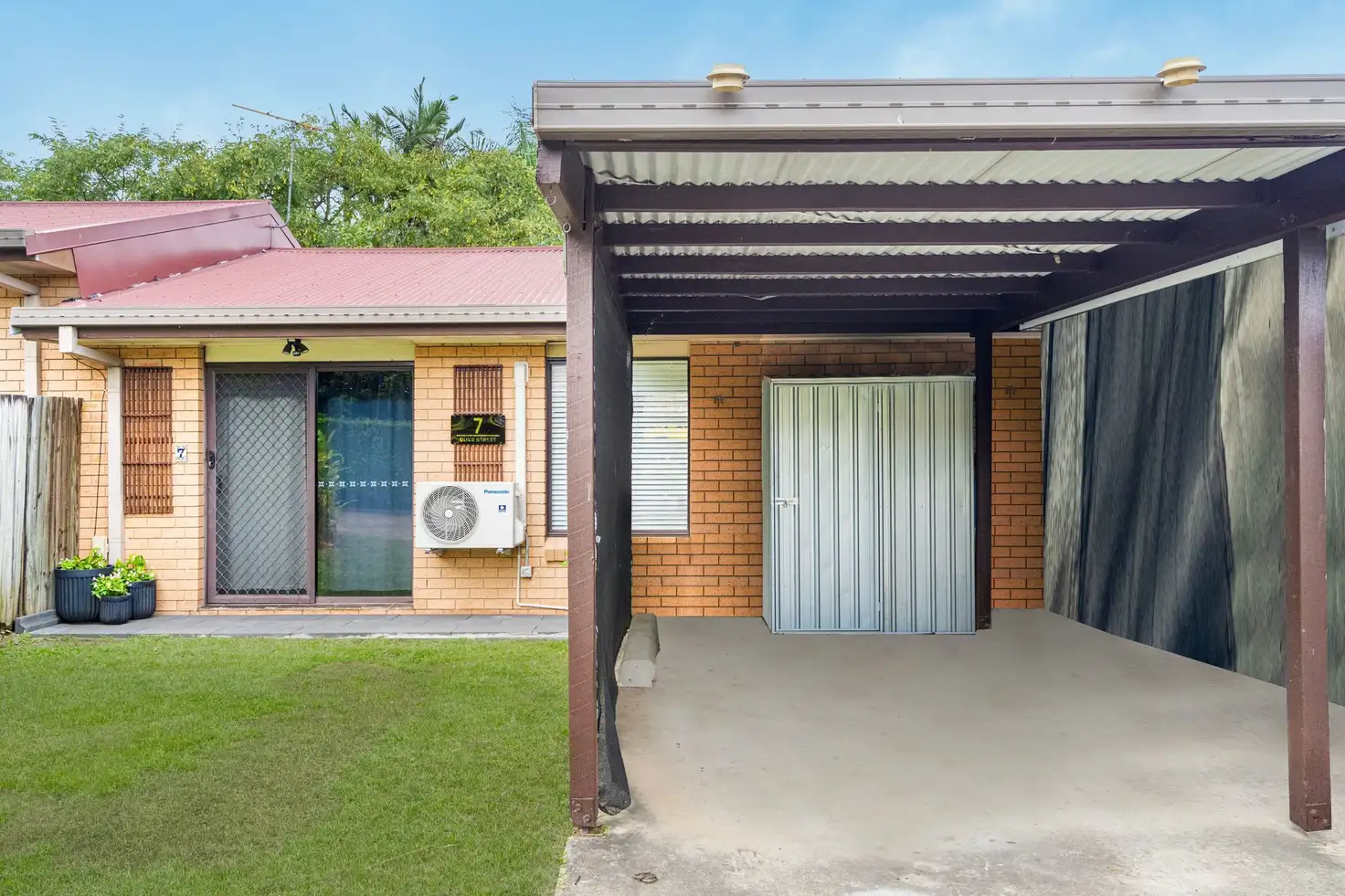 Main view of Homely townhouse listing, 7/4 Duke Street, Slacks Creek QLD 4127