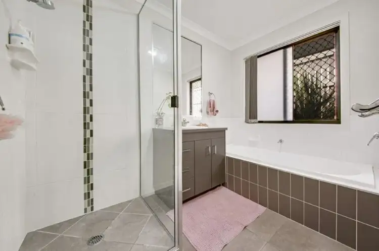 Seventh view of Homely house listing, 6 Spence Court, Kirkwood QLD 4680